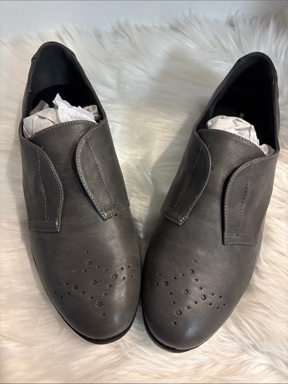 Avenue Women's Slip-On Loafers in Charcoal Gray